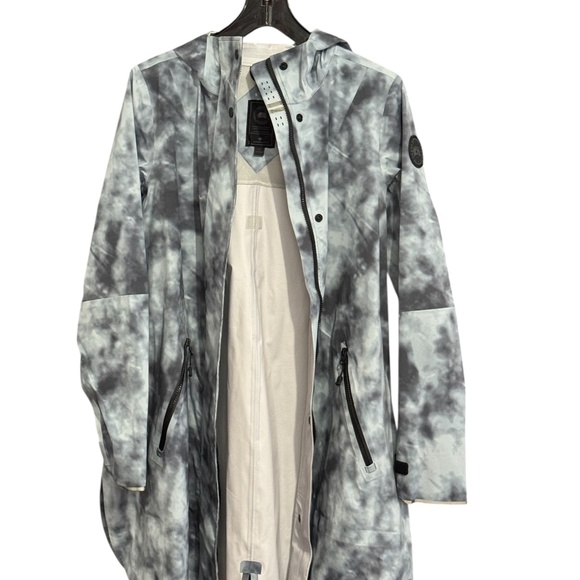 Canada Goose Women's Salida Jacket- Black Label - Picture 3 of 8